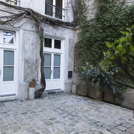 Apartment Bonaparte Studio